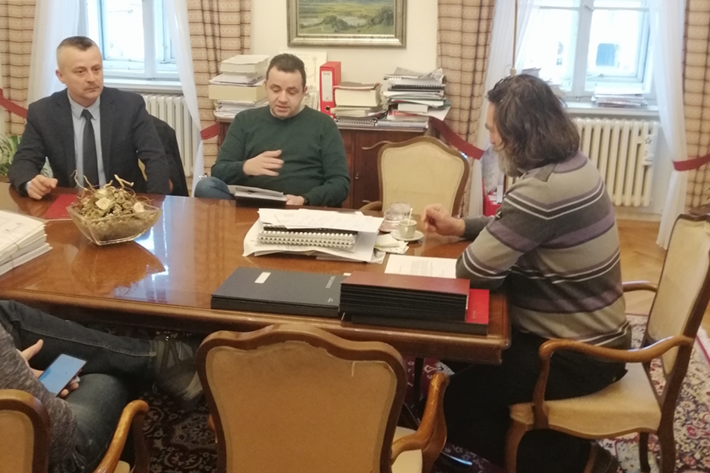 Sastanak s gradonačelnikom oko komunalnih problema u 4. mjesnom odboru